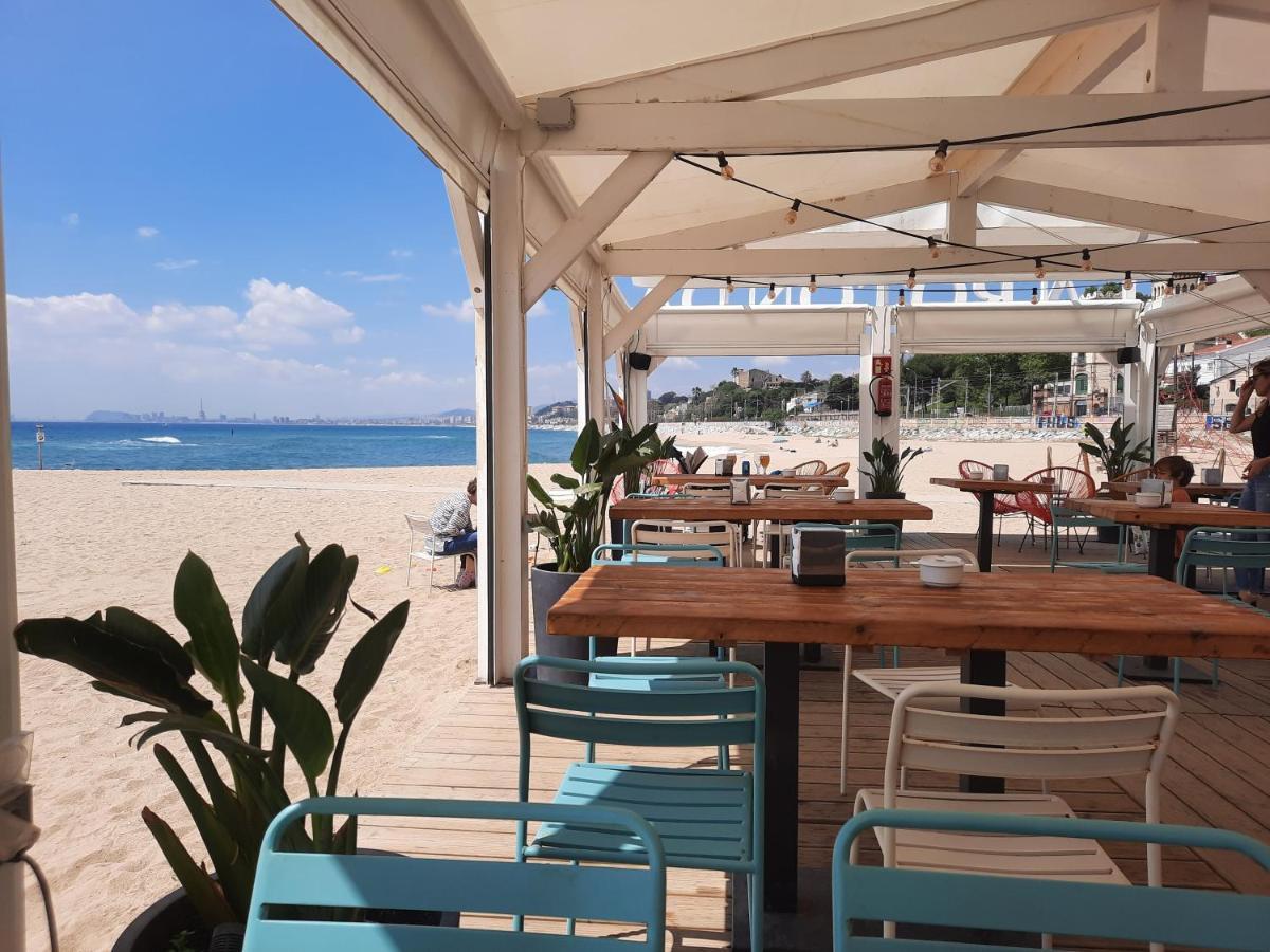 Bright Apartment Near The Beach And Barcelona By Train マズノウ エクステリア 写真